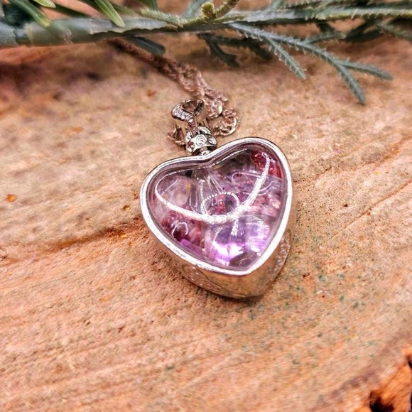 Nature Super Seven Crystals Floating Silver Heart & Leaf Pendant Necklace - Picture 8 of 10